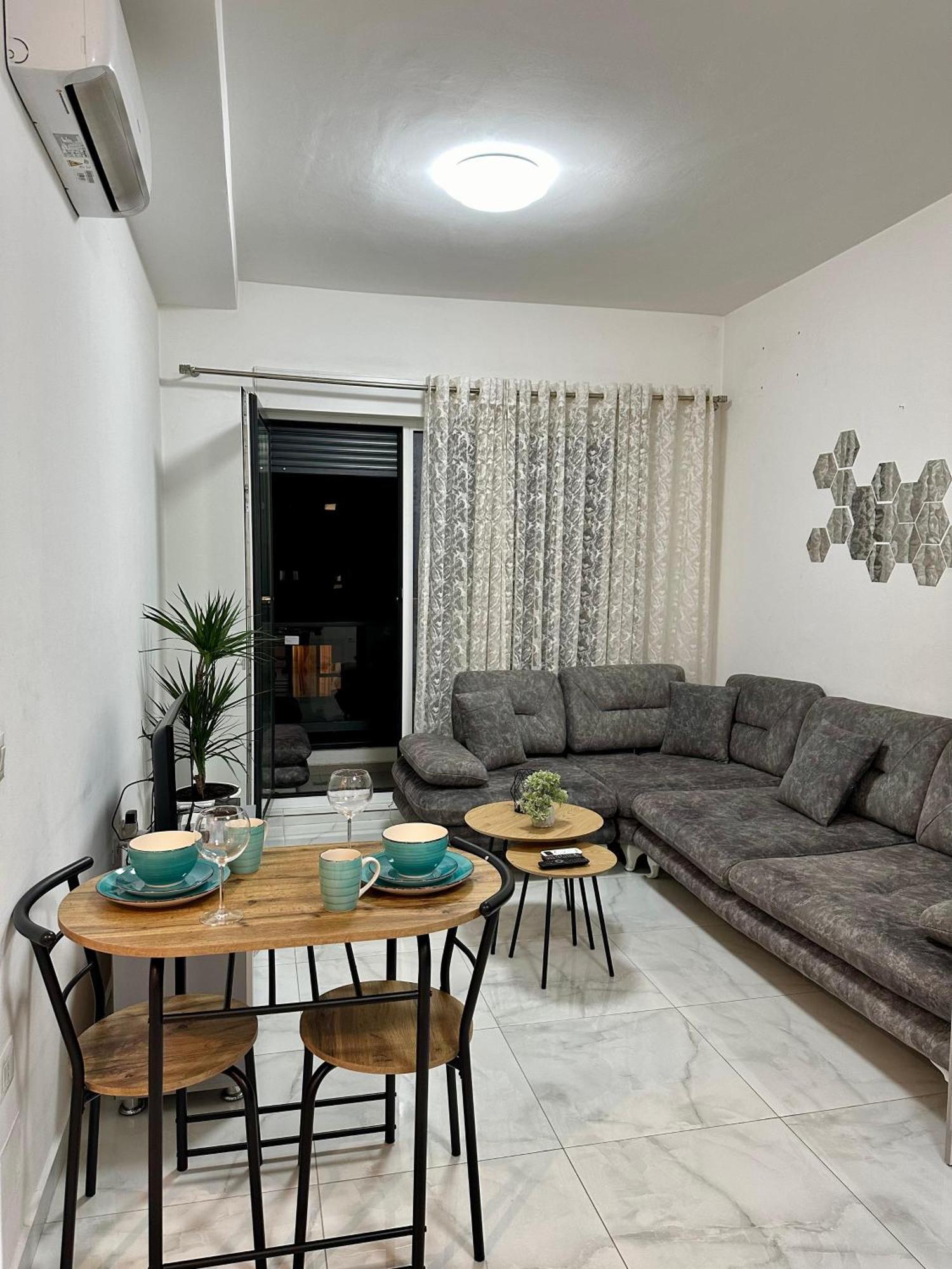 Second Home 1 Tirana Exterior foto